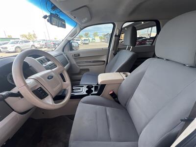2009 Ford Escape XLS   - Photo 4 - Phoenix, AZ 85009