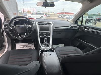 2016 Ford Fusion SE   - Photo 7 - Phoenix, AZ 85009