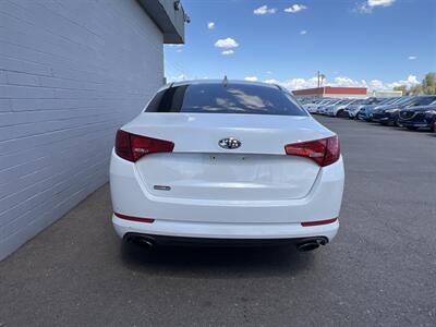 2013 Kia Optima LX   - Photo 4 - Phoenix, AZ 85009