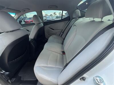 2013 Kia Optima LX   - Photo 6 - Phoenix, AZ 85009