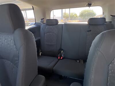 2012 GMC Acadia SLE - Photo 7 - Phoenix, AZ 85009