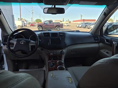 2009 Toyota Highlander Limited - Photo 7 - Phoenix, AZ 85009