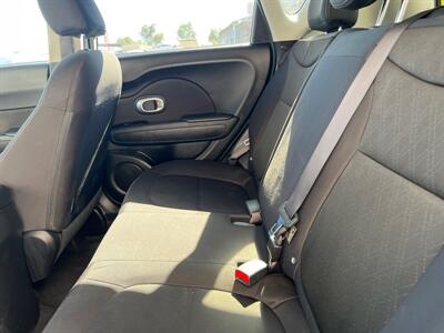 2015 Kia Soul   - Photo 6 - Phoenix, AZ 85009