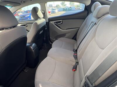 2016 Hyundai ELANTRA SE   - Photo 6 - Phoenix, AZ 85009