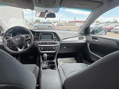 2018 Hyundai Sonata SE - Photo 7 - Phoenix, AZ 85009