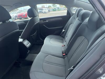 2018 Hyundai Sonata SE - Photo 6 - Phoenix, AZ 85009