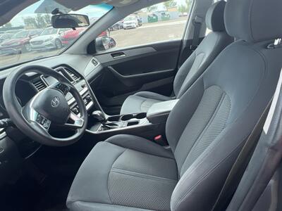 2018 Hyundai Sonata SE - Photo 5 - Phoenix, AZ 85009