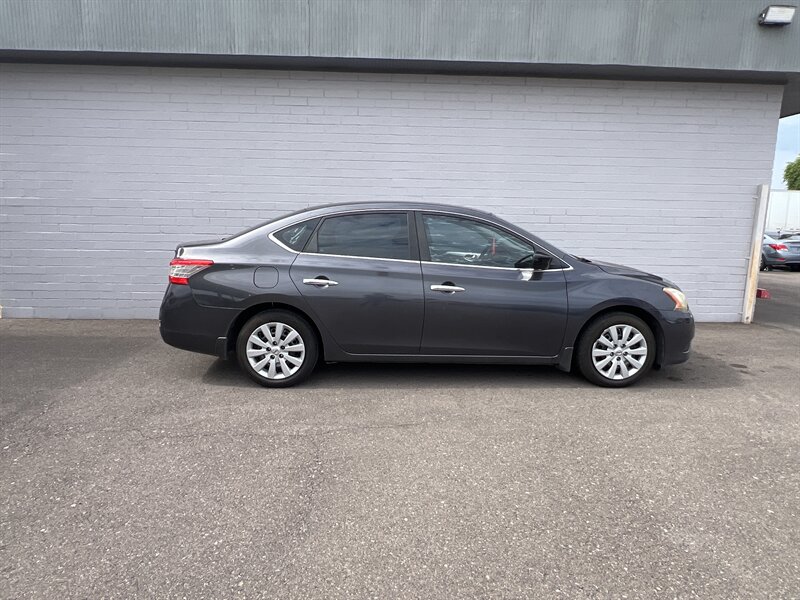 2013 Nissan Sentra S  