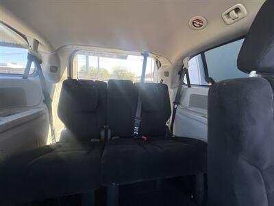 2014 Dodge Grand Caravan SXT 30th Anniversary   - Photo 6 - Phoenix, AZ 85009