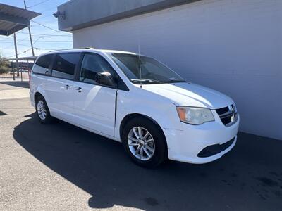 2014 Dodge Grand Caravan SXT 30th Anniversary   - Photo 2 - Phoenix, AZ 85009