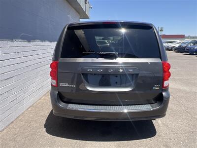 2019 Dodge Grand Caravan SXT - Photo 4 - Phoenix, AZ 85009
