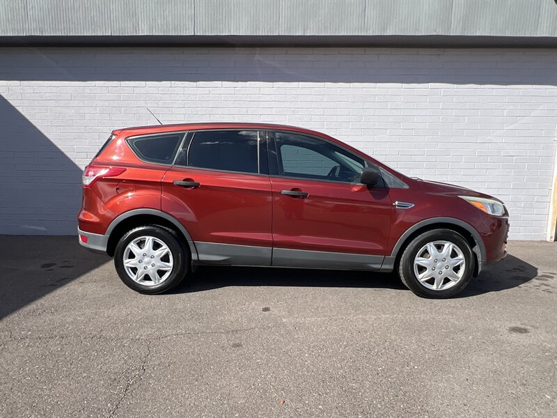 2016 Ford Escape S   - Photo 1 - Phoenix, AZ 85009