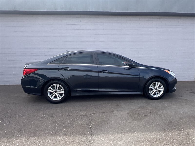 2014 Hyundai Sonata GLS I4 A/T PZEV's photo