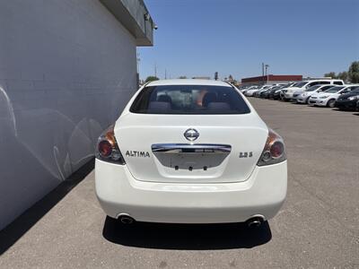 2010 Nissan Altima 2.5   - Photo 4 - Phoenix, AZ 85009