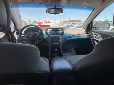 2018 Hyundai Santa Fe SE - Photo 7 - Phoenix, AZ 85009