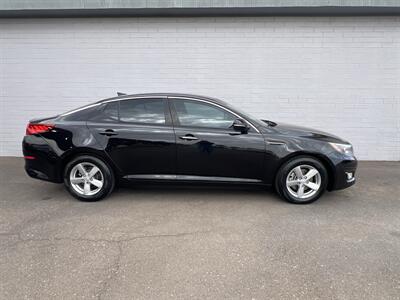 2015 Kia Optima LX - Photo 1 - Phoenix, AZ 85009