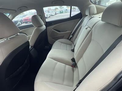 2015 Kia Optima LX - Photo 6 - Phoenix, AZ 85009