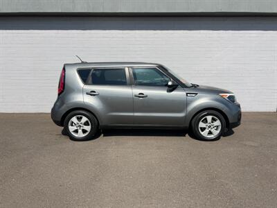 2017 Kia Soul   - Photo 1 - Phoenix, AZ 85009