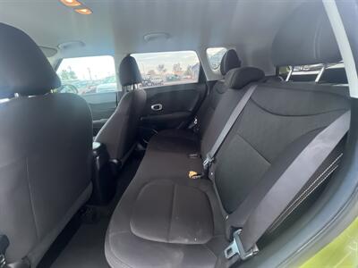 2017 Kia Soul   - Photo 6 - Phoenix, AZ 85009