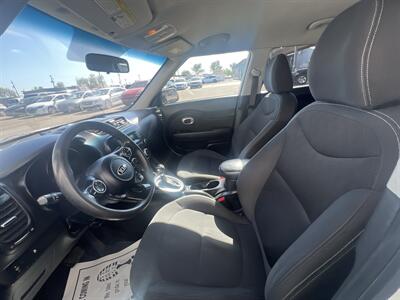 2014 Kia Soul - Photo 5 - Phoenix, AZ 85009