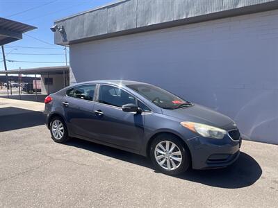 2016 Kia Forte LX   - Photo 2 - Phoenix, AZ 85009