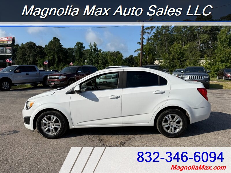 2012 Chevrolet Sonic LT - Photo 2 - Magnolia, TX 77355