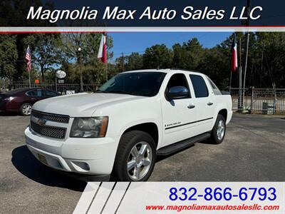 2009 Chevrolet Avalanche LTZ Truck