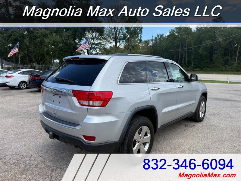 2013 Jeep Grand Cherokee Limited - Photo 4 - Magnolia, TX 77355