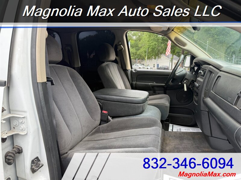 2002 Dodge Ram 1500 ST - Photo 9 - Magnolia, TX 77355