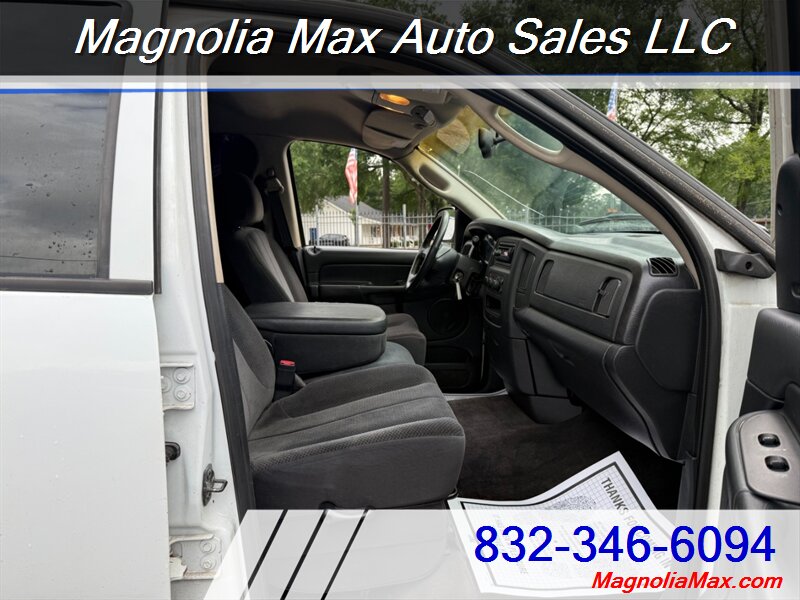 2002 Dodge Ram 1500 ST - Photo 8 - Magnolia, TX 77355