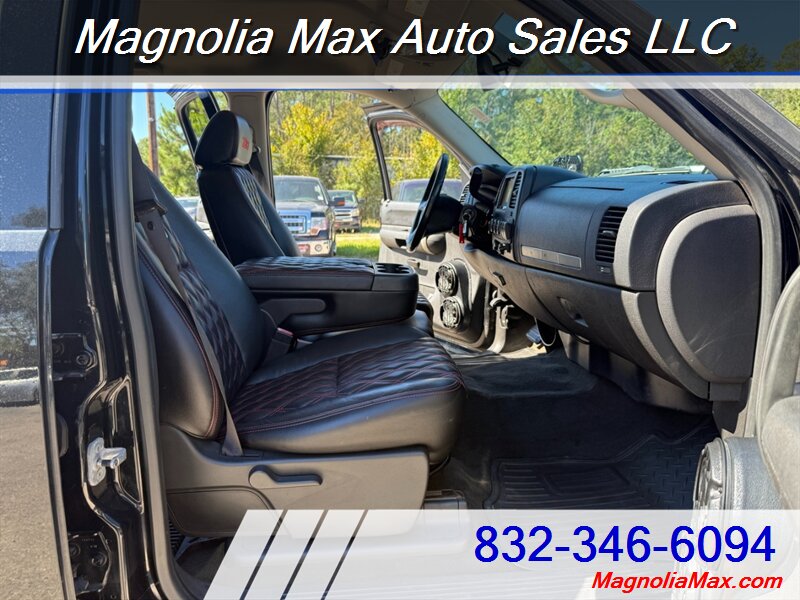 2008 Chevrolet Silverado 1500 LT1 - Photo 13 - Magnolia, TX 77355