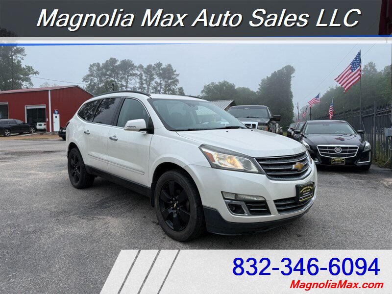 2014 Chevrolet Traverse LTZ - Photo 4 - Magnolia, TX 77355