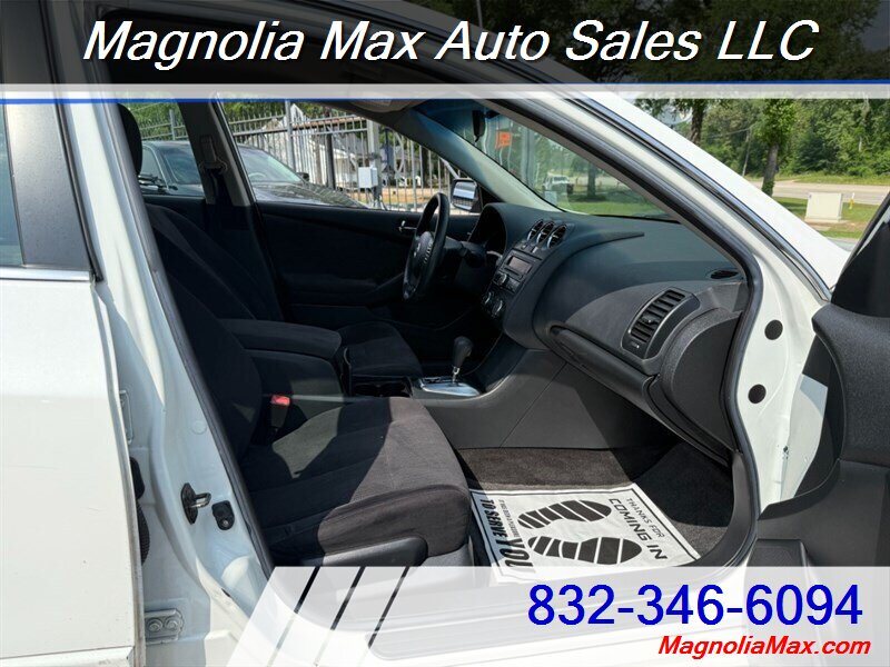2010 Nissan Altima 2.5 S - Photo 5 - Magnolia, TX 77355