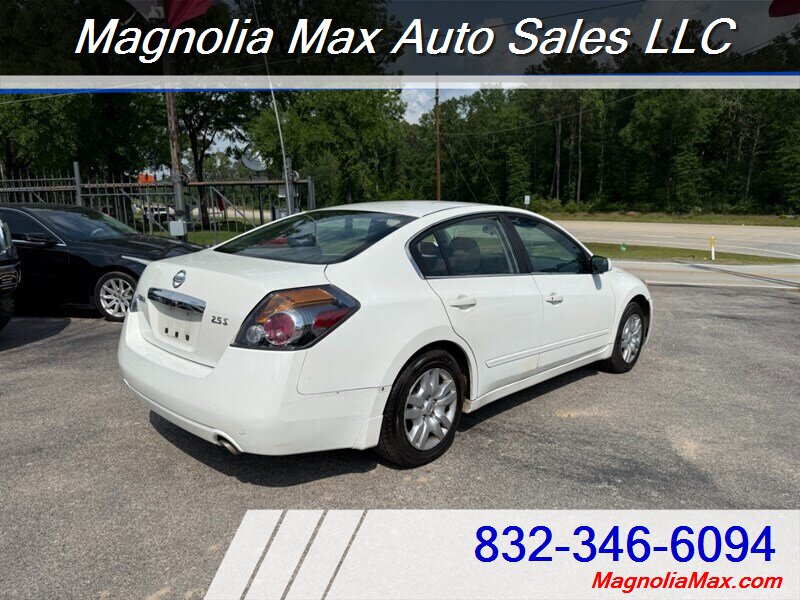 2010 Nissan Altima 2.5 S - Photo 3 - Magnolia, TX 77355
