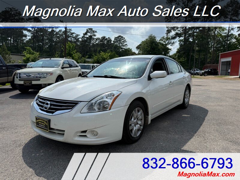2010 Nissan Altima 2.5 S  