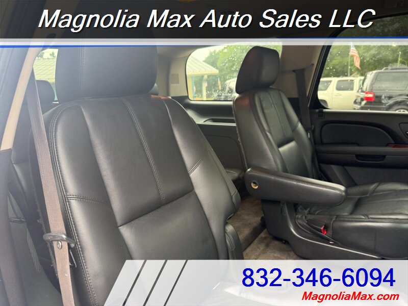 2011 Chevrolet Tahoe LT - Photo 11 - Magnolia, TX 77355