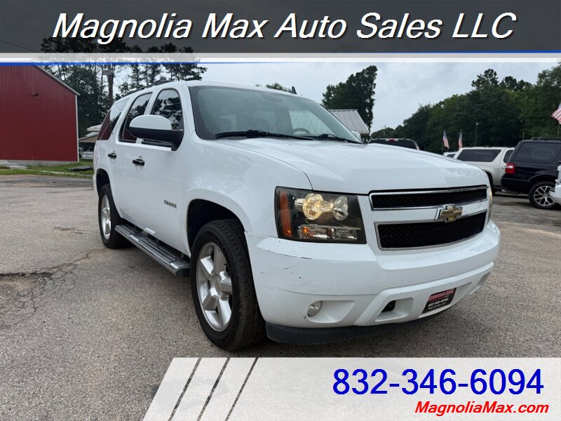 2011 Chevrolet Tahoe LT - Photo 6 - Magnolia, TX 77355