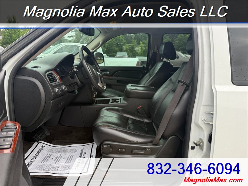 2011 Chevrolet Tahoe LT - Photo 15 - Magnolia, TX 77355