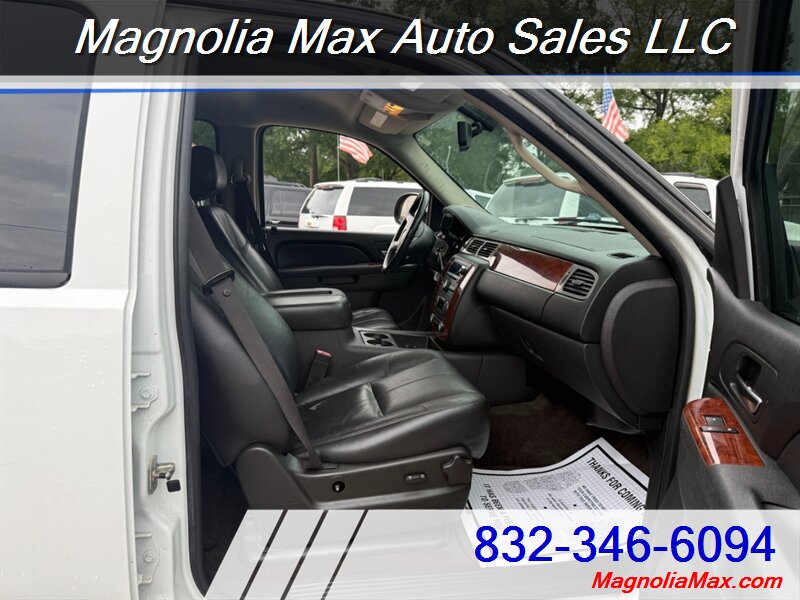 2011 Chevrolet Tahoe LT - Photo 7 - Magnolia, TX 77355