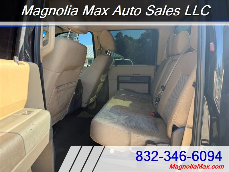 2011 Ford F-350 Super Duty XLT - Photo 10 - Magnolia, TX 77355