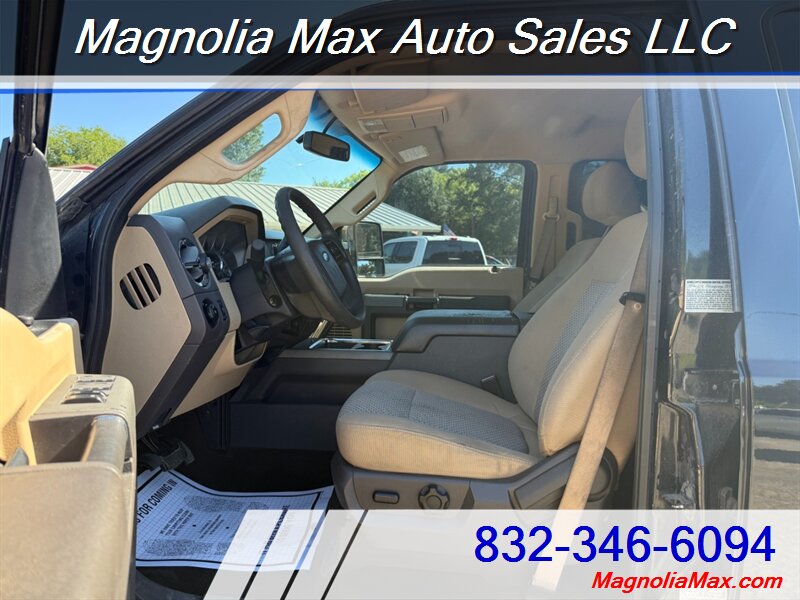2011 Ford F-350 Super Duty XLT - Photo 11 - Magnolia, TX 77355