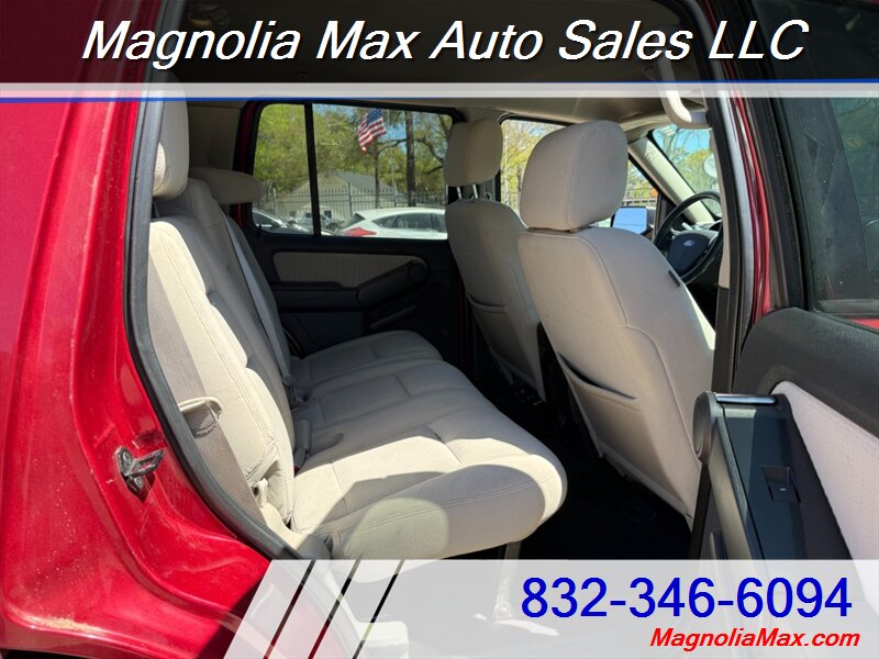2008 Ford Explorer XLT - Photo 9 - Magnolia, TX 77355
