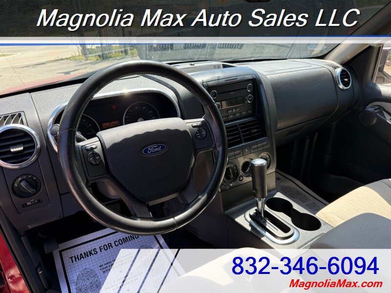 2008 Ford Explorer XLT - Photo 13 - Magnolia, TX 77355