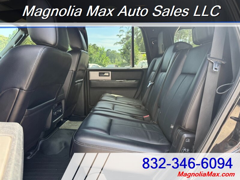 2017 Ford Expedition XLT - Photo 13 - Magnolia, TX 77355