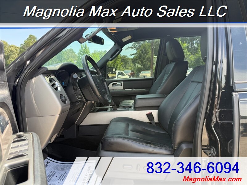 2017 Ford Expedition XLT - Photo 15 - Magnolia, TX 77355