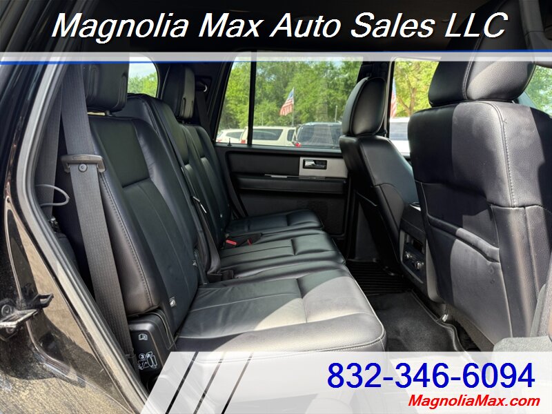 2017 Ford Expedition XLT - Photo 10 - Magnolia, TX 77355