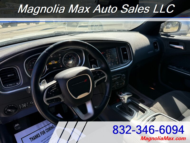 2015 Dodge Charger SXT   - Photo 10 - Magnolia, TX 77355
