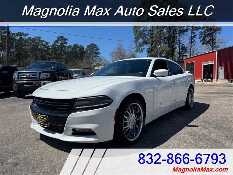 2015 Dodge Charger SXT  