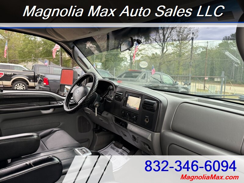 2005 Ford F-250 XL - Photo 7 - Magnolia, TX 77355