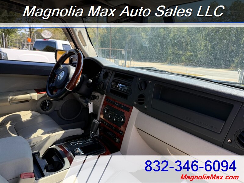 2006 Jeep Commander Limited   - Photo 8 - Magnolia, TX 77355